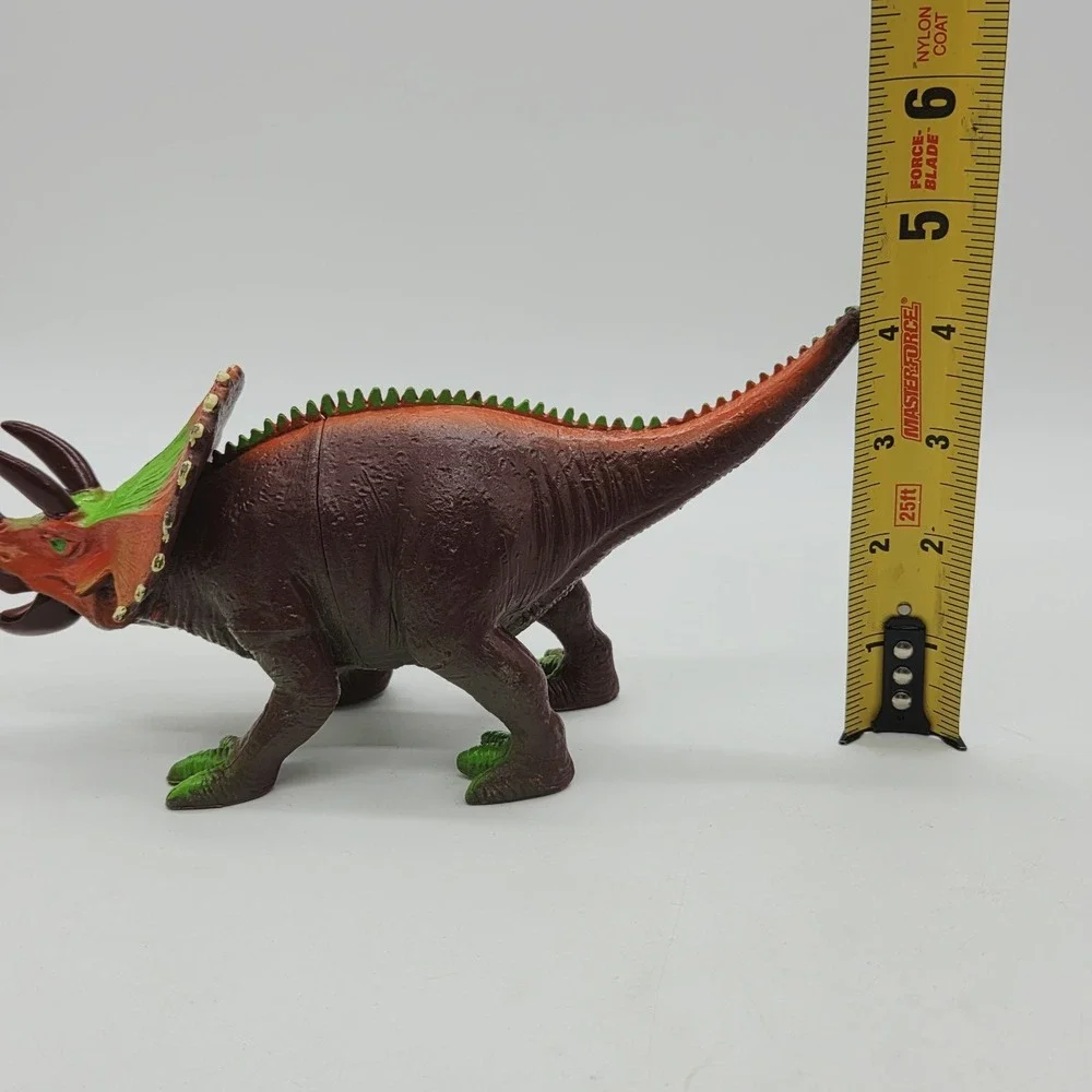 Chompsaur Chomping Mouth Dinosaur Triceratops Orange Green